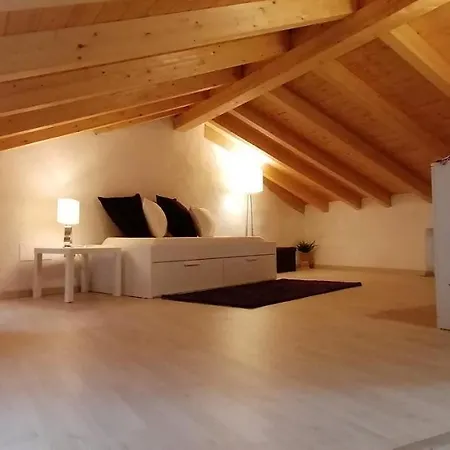 Residenza Al Castello 게스트하우스 *