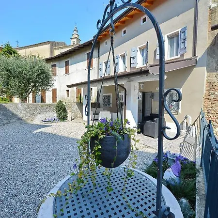 Residenza Al Castello * Castellaro (Lombardy)