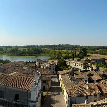 게스트하우스 Residenza Al Castello *